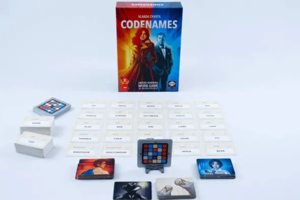 Codenames 10th-Anniversary Edition (2025) (engl.)